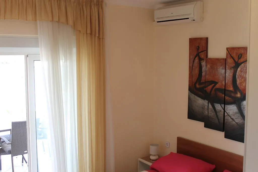 Apartments Roko Kolinda Croatia