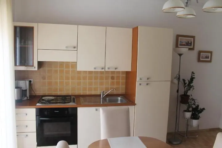 Apartments Roko Kolinda 0*, Bibinje