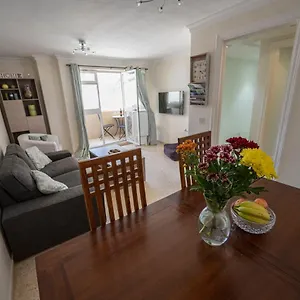 bright-and-refurbished-2-bedroom-flat-in-gibraltar.es-andalucia.com/