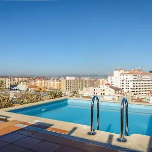 brand-new-luxury-2-beds-apartment-at-the-residence.es-andalucia.com/