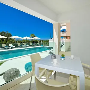  Apartment Luxury 1 Arta